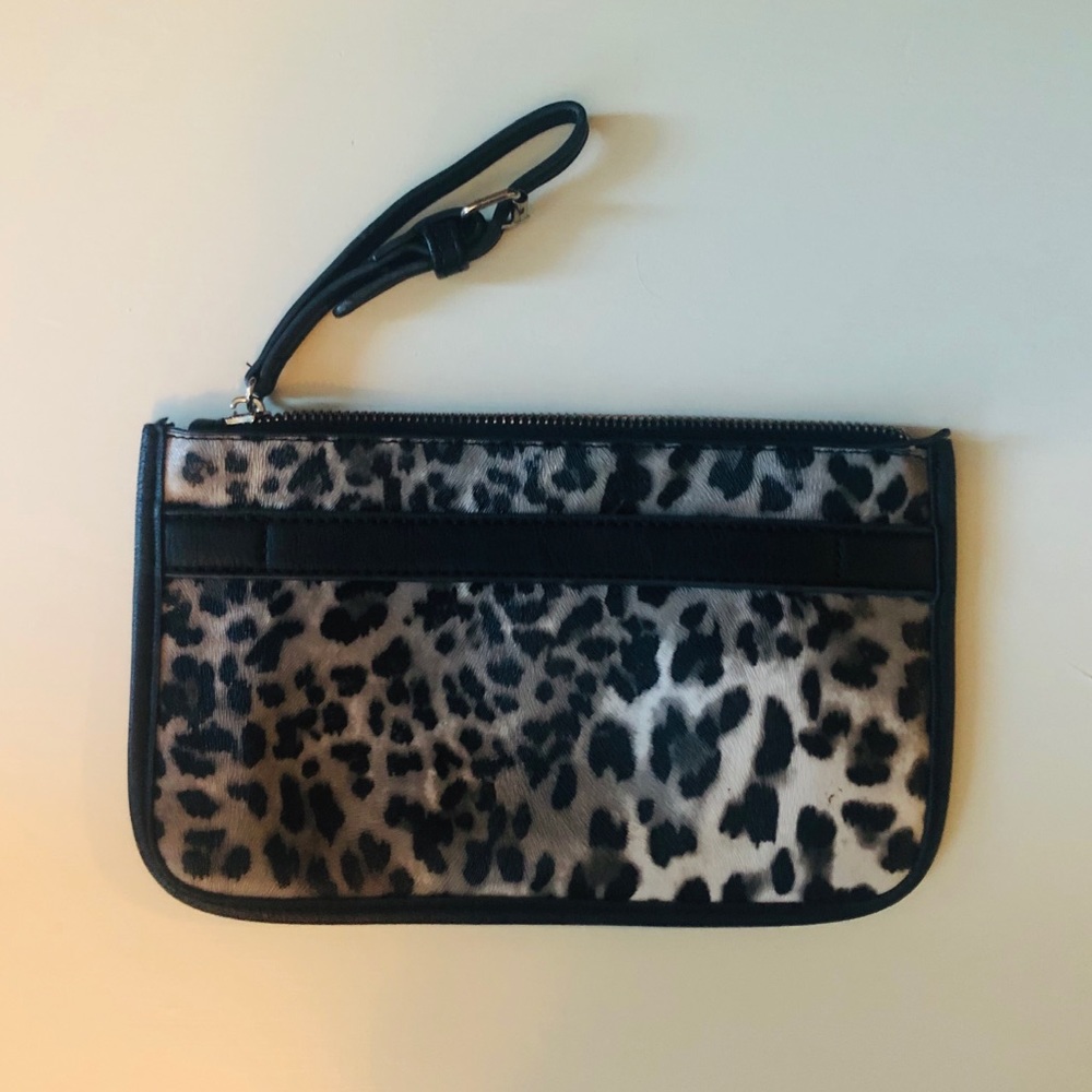 Leopard Pouch